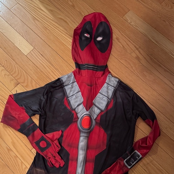 Marvel Deadpool Superhero Adult Halloween Costume - Picture 2 of 6